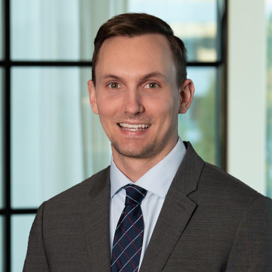 Robert Denney Headshot